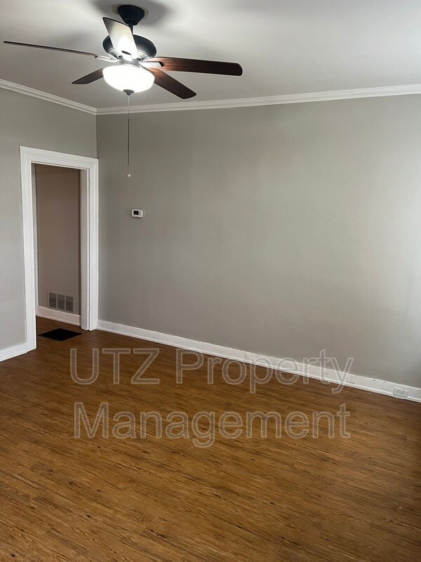 Building Photo - 29 John St