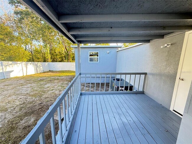 Building Photo - 1605 8th St