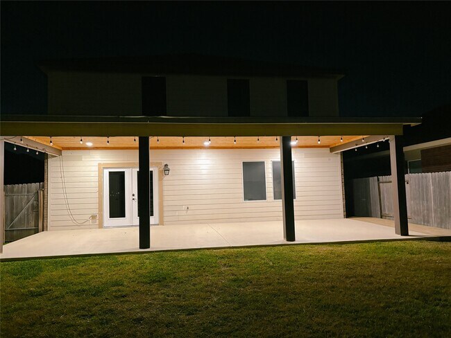 Building Photo - 13534 Wembley Heights Dr