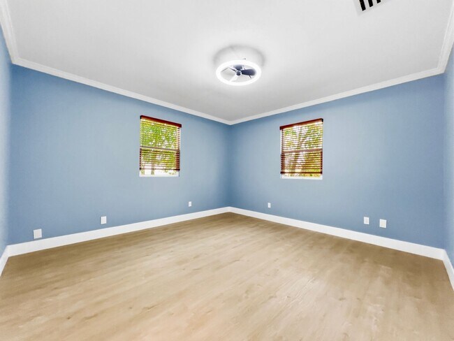 Building Photo - 7107 Dan-Jean Dr