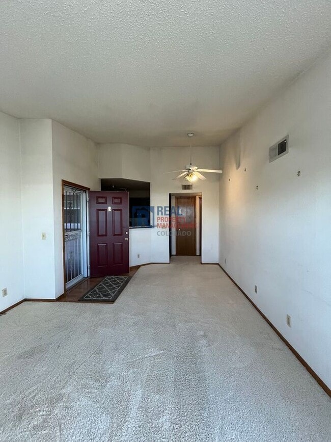 Building Photo - 5706 W Asbury Pl