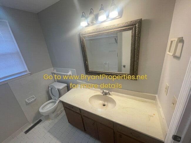 Building Photo - 317 Highland Heights Dr