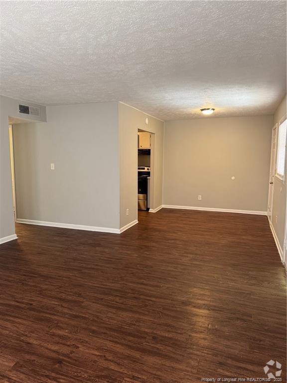 Building Photo - 3212 Tallywood Dr