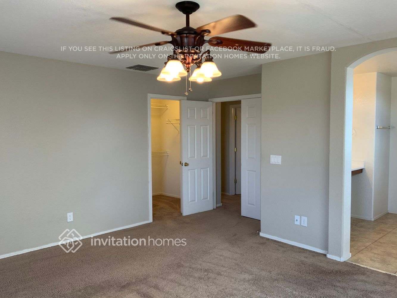 Building Photo - 4821 E Meadow Mist Ln