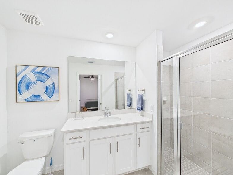 Building Photo - 5555 Double Eagle Cir