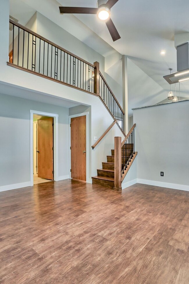 Building Photo - 4 Bedroom home in Fort Collins