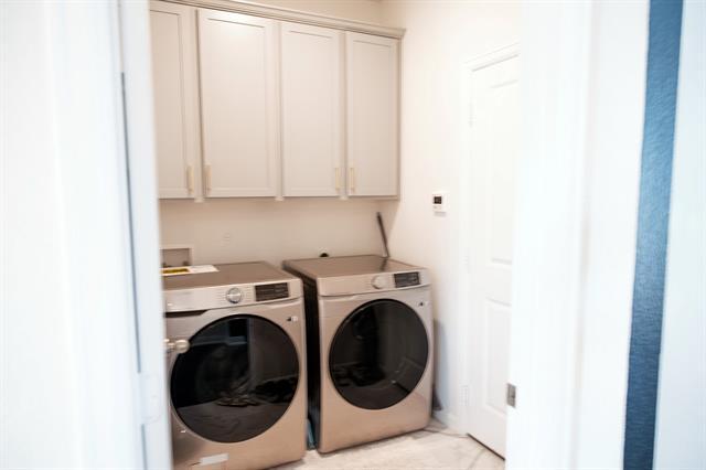 Building Photo - 2055 Placerville St
