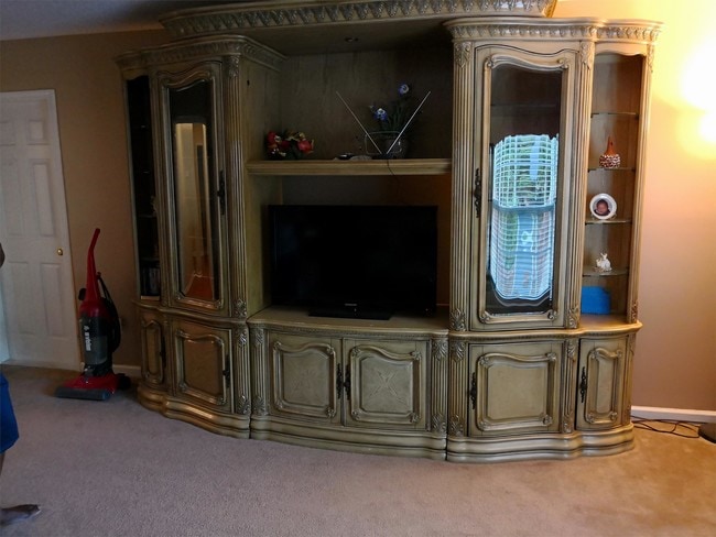 Building Photo - 17 Trailstream Dr