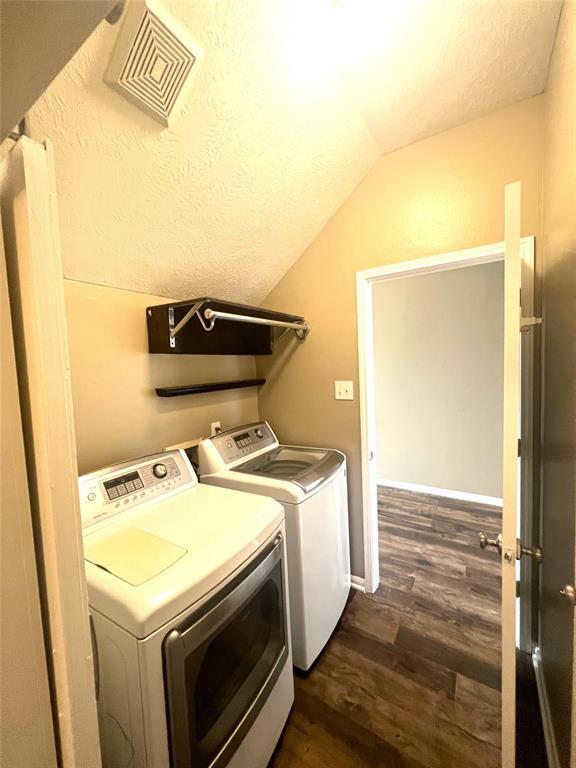 Building Photo - 5831 Sawyer Bend Ln