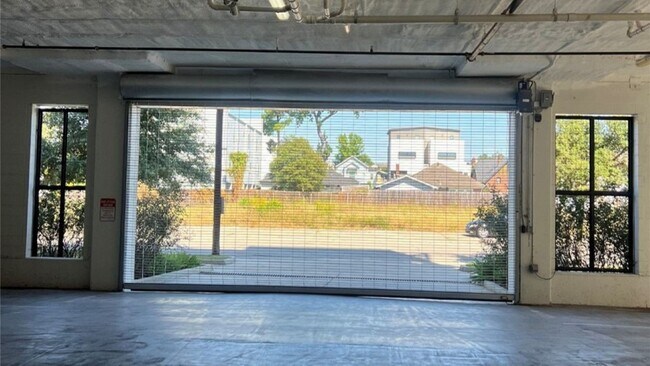 Building Photo - 1508 Blodgett St