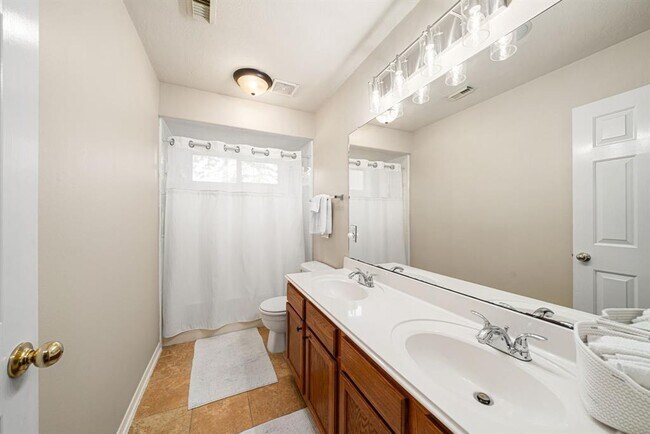 Building Photo - 1502 Park Harbor Oaks Ct
