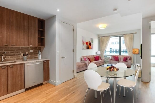 Primary Photo - 1 bedroom in BROOKLYN NY 11249