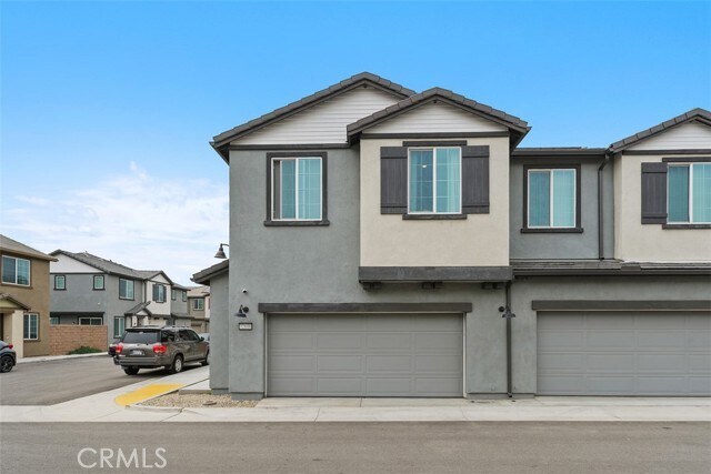 Building Photo - 32600 Manhattan Ave