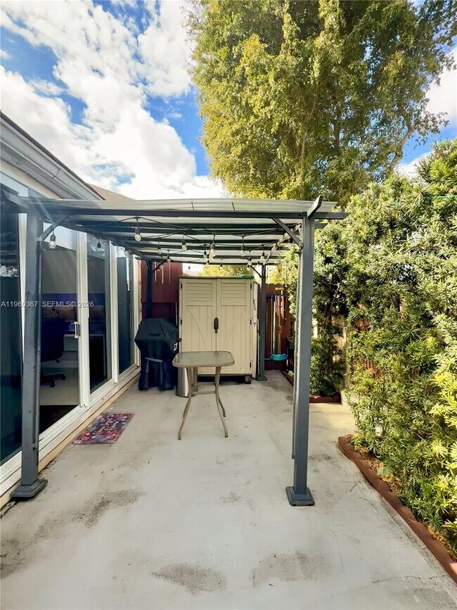 Building Photo - 14911 SW 88th Terrace