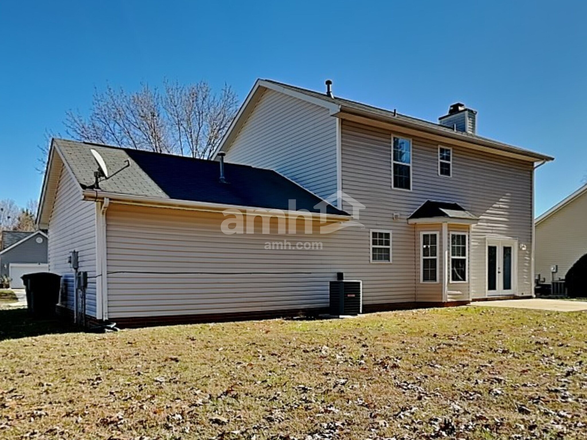 Building Photo - 2911 Firethorn Dr