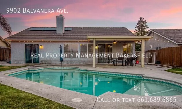 Building Photo - 9902 Balvanera Ave