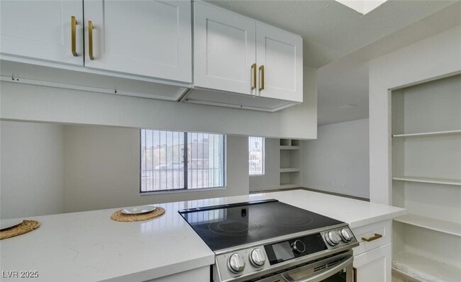 Building Photo - 6932 Kilgore Dr
