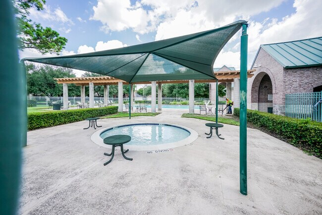 Building Photo - Beautiful 3-Bedroom Home in Houston, TX