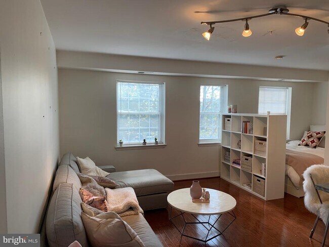 Building Photo - 3609 38th St NW