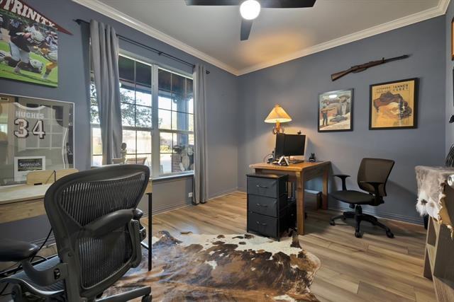 Building Photo - 1708 Kittyhawk Dr