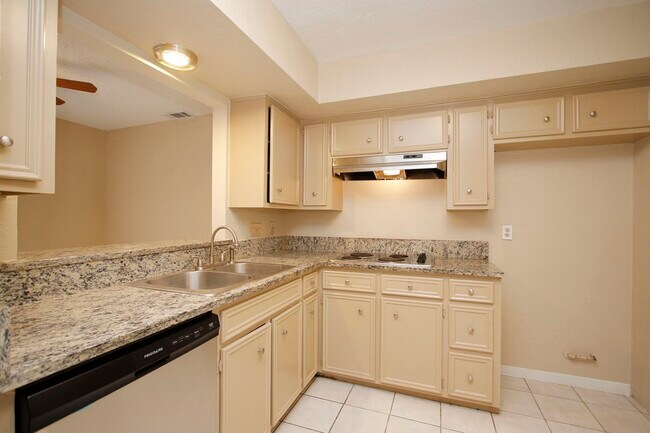 Building Photo - 5429 10th St