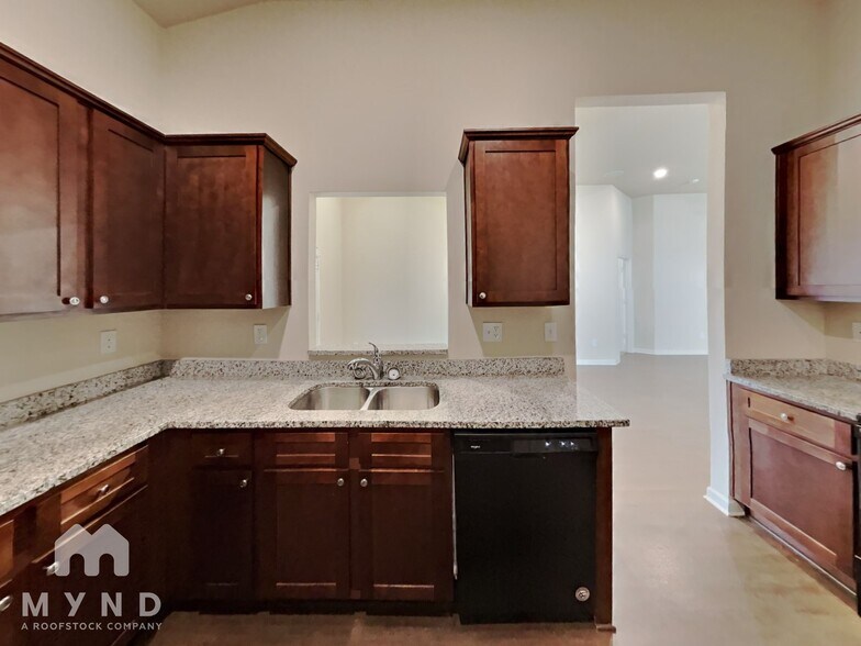 Building Photo - 803 Golden Bell Wy