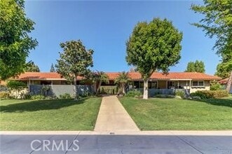 Building Photo - 854 Ronda Mendoza