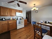 Building Photo - Spacious 2bed/1bath with Heat included, Ha...