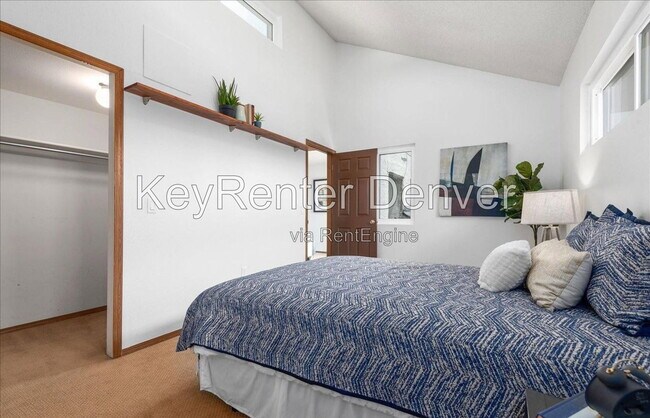 Building Photo - 1830 Newland Ct