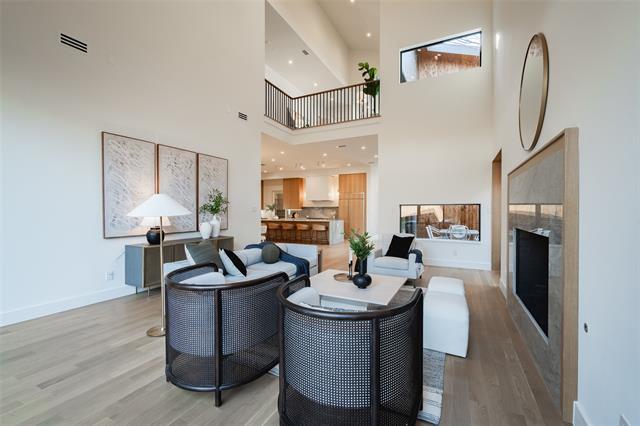 Building Photo - 7319 Casa Loma Ave