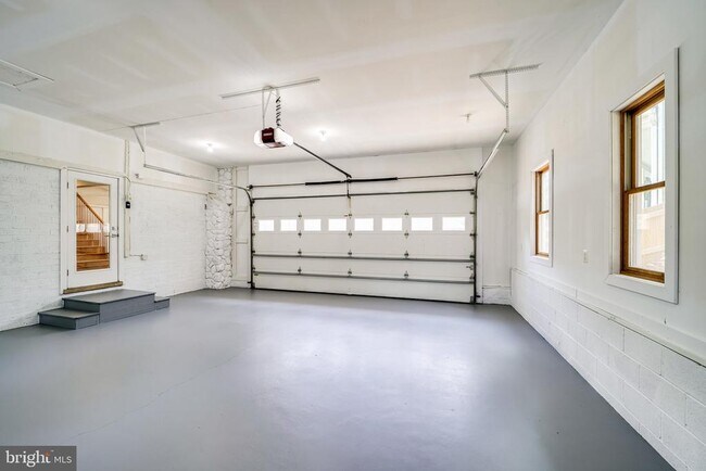 Building Photo - 3509 N Pocomoke St