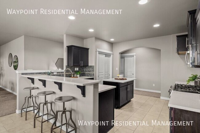 Building Photo - 4235 S Highcliff Ave