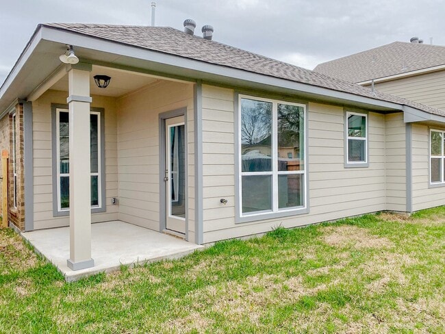 Building Photo - 13409 W Summerchase Cir