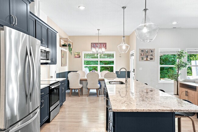 Building Photo - 2404 Baxley Dr