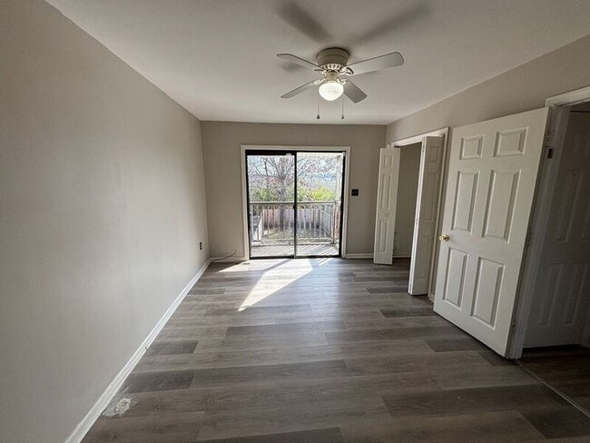 Building Photo - 5039 Popperdam Creek Dr