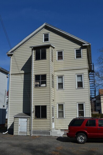 Building Photo - 398 East St