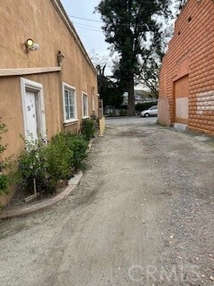 Building Photo - 320 S Pico Ave