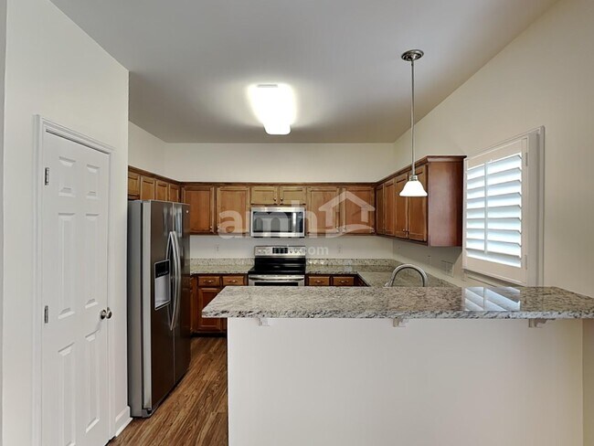 Building Photo - 3063 Romain Trail