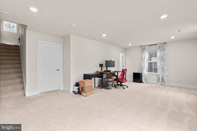 Building Photo - 7638 Quartzite Ln
