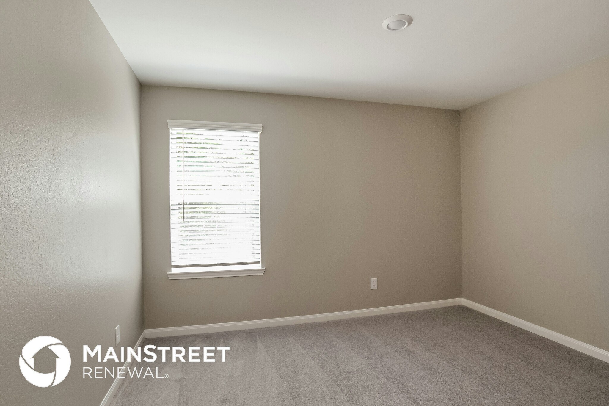 Building Photo - 23019 Bellini Dr