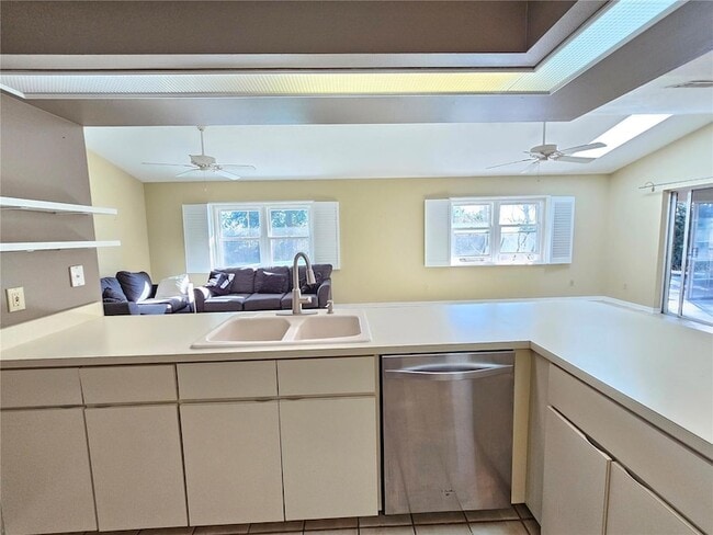 Building Photo - 2088 S Parkton Dr