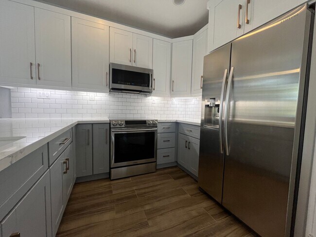 Building Photo - Spacious 4-Bedroom Home in Mira Mesa – Tam...
