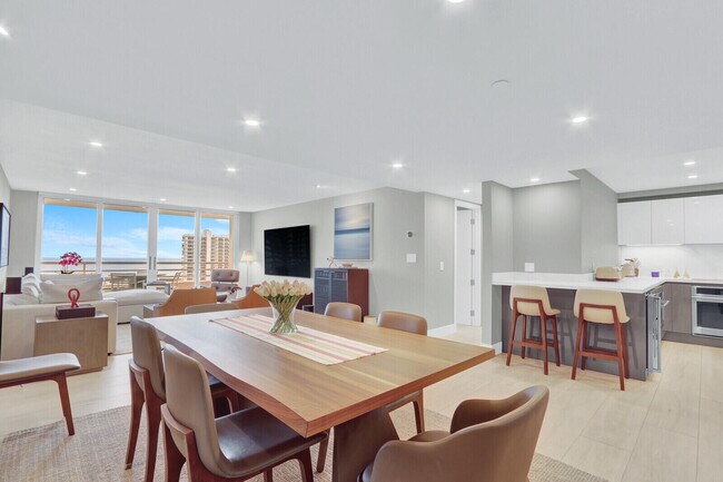 Building Photo - 4201 N Ocean Blvd