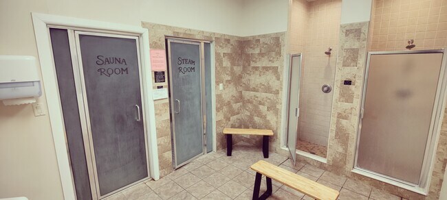 Men's sauna - 3602 Westover Cir