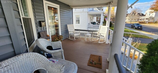 Building Photo - 25 Ferguson Ave