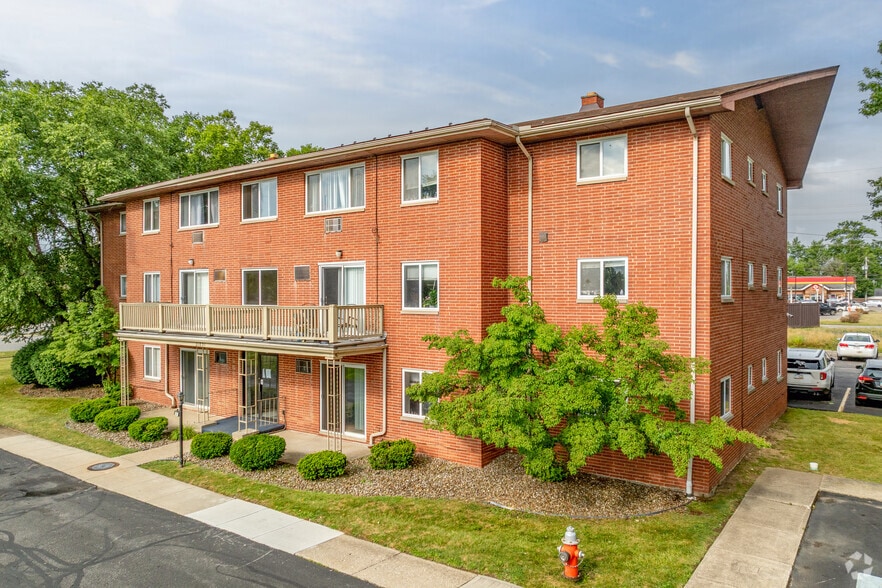 Building Photo - Stoneybrook Apartments