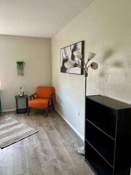 Building Photo - 24518 Nicklaus Dr