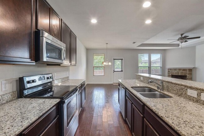 Building Photo - 1808 Abby Creek Dr