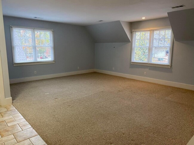 Primary Photo - One Bedroom One Bath Carriage House for rent