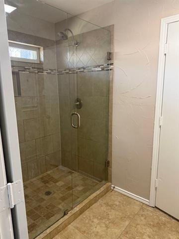 Building Photo - 14922 Hillcrest Rd